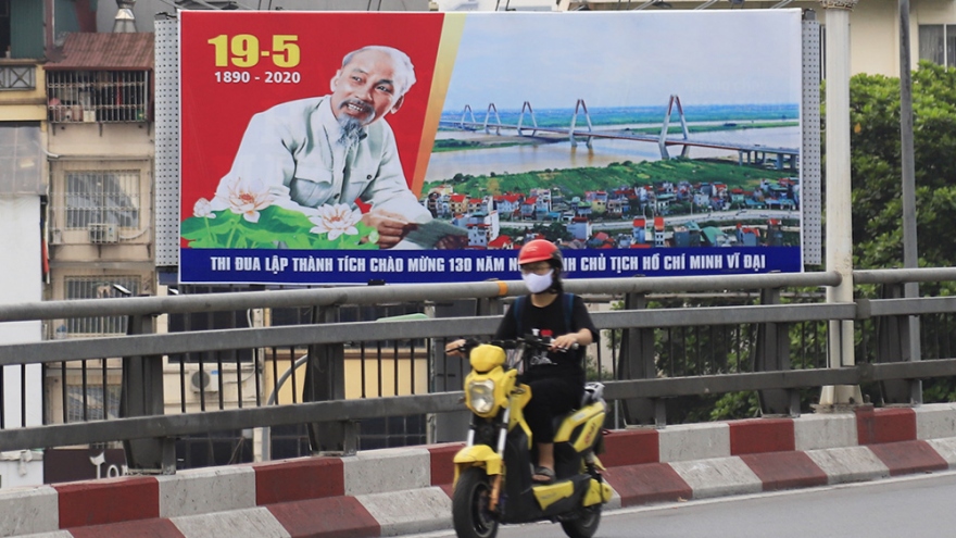 Hanoi capital vibrant on President Ho Chi Minh’s birthday